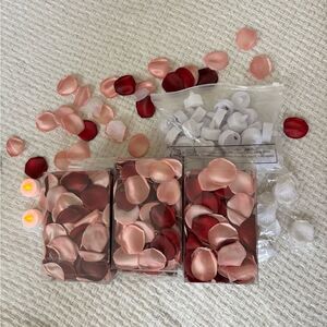 Flower petals and tea light bundle ✨